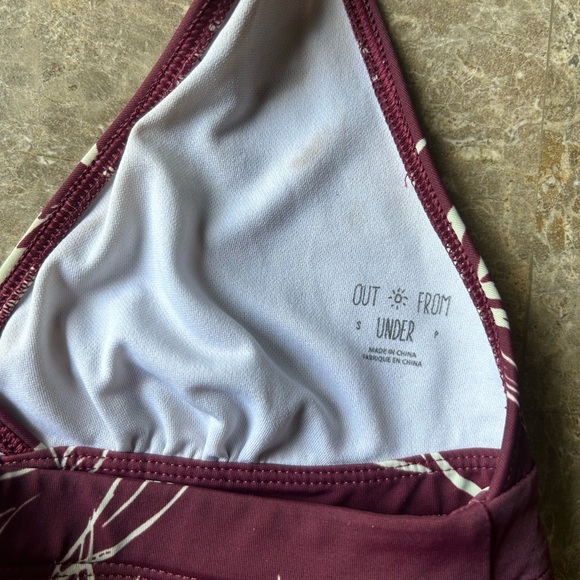 out from under bikini top - Picture 2 of 2